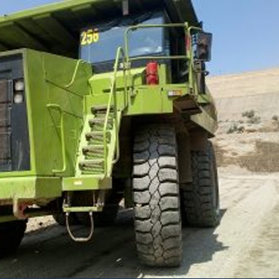 Armenia_MA04+_giants_-400px_optimized