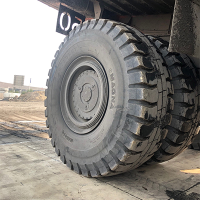 Magna Tyres_MA04+ GIANT_40.00R57-400px_optimized