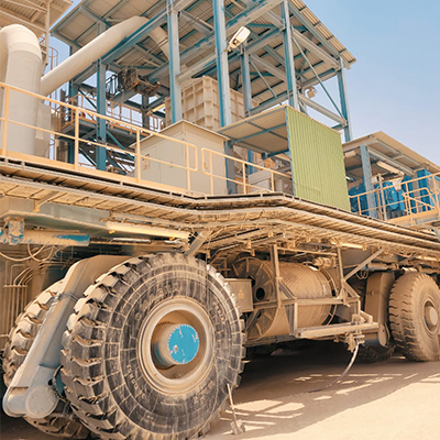 Magna Tyres_MA09_36.00R51 001-400px_optimized