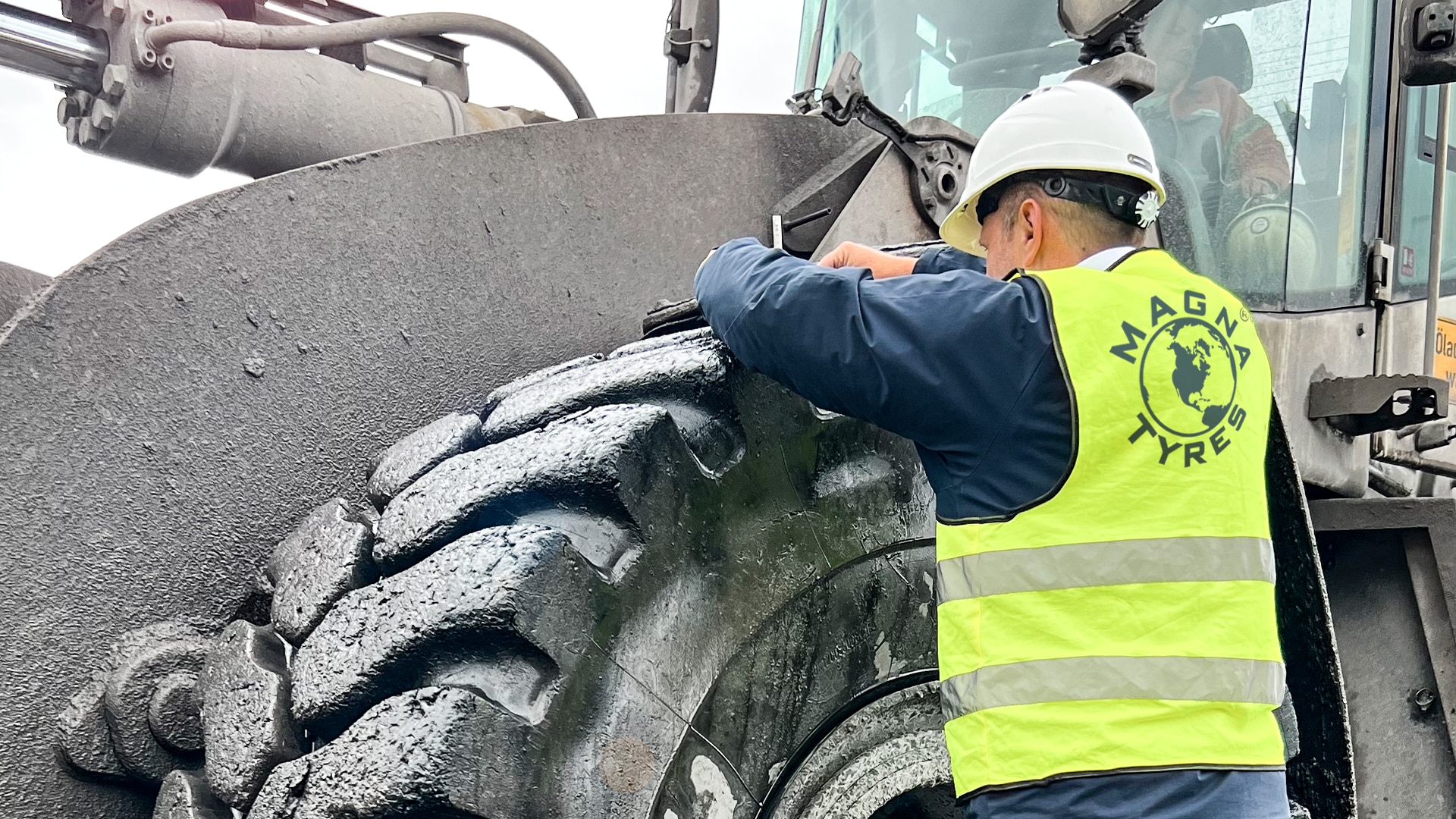 Magna-tyres_certifications_1920x1080px-1