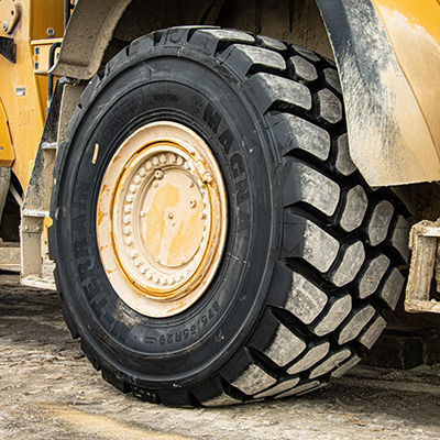 Sixsteps-read-a-tyre-400px_optimized