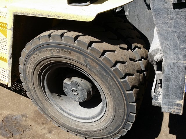 dummy-12.00R20-Magna-MR800-Hyster-forklift-2