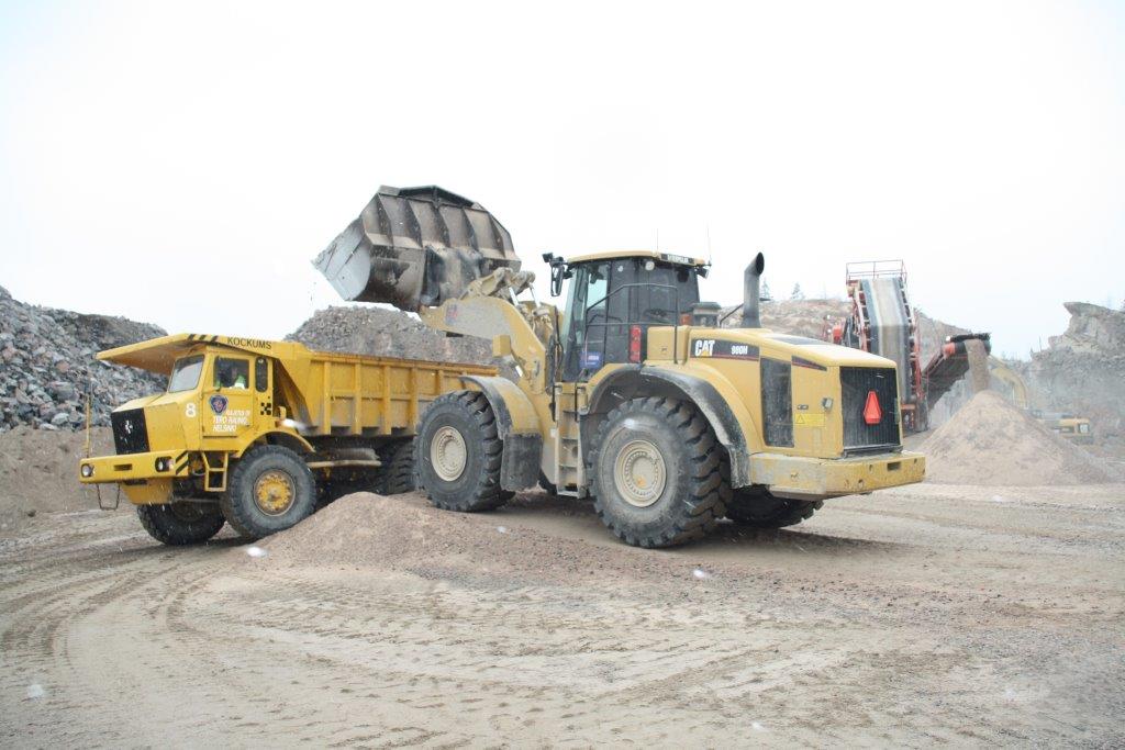 dummy-Caterpillar-980H-MA08-Magna-Tyres-29.5R25-L5-10