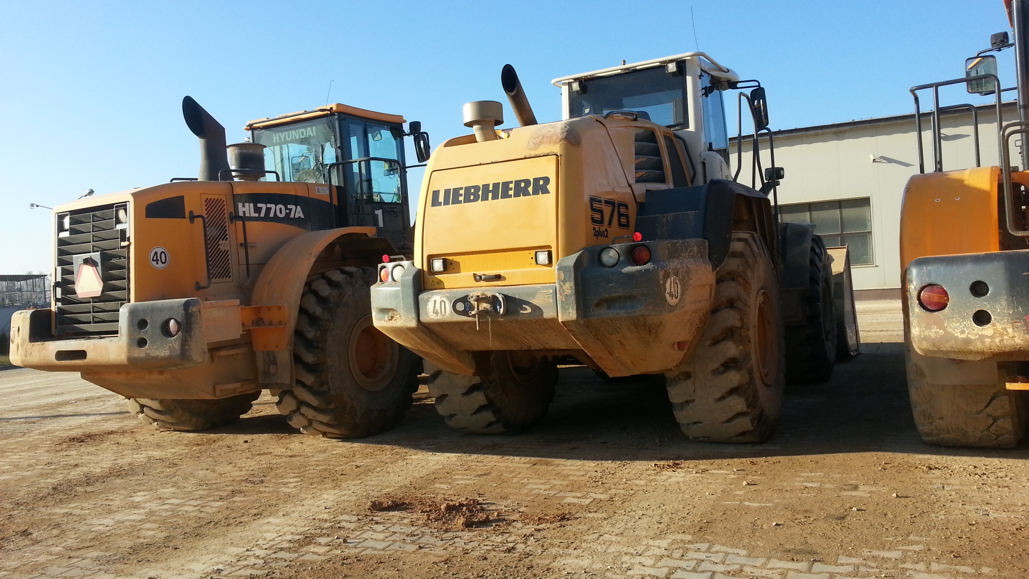 dummy-Magna-Tyres-MA05-MA08_1