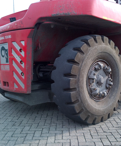 MB01 reach stacker tire equipped on a reach stacker, built for maximum performance and reliability in heavy-duty container handling.